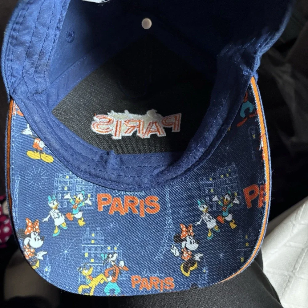 exclusive Disney Paris Baseball Cap Mickey Mouse Chip Dale Castle Blue Orange
